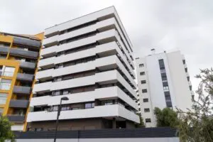 obra residencial de 20 viviendas, edificio comtek en Murcia